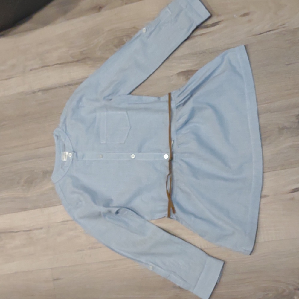 Carter's kids Striped Shirt Size 4/5
